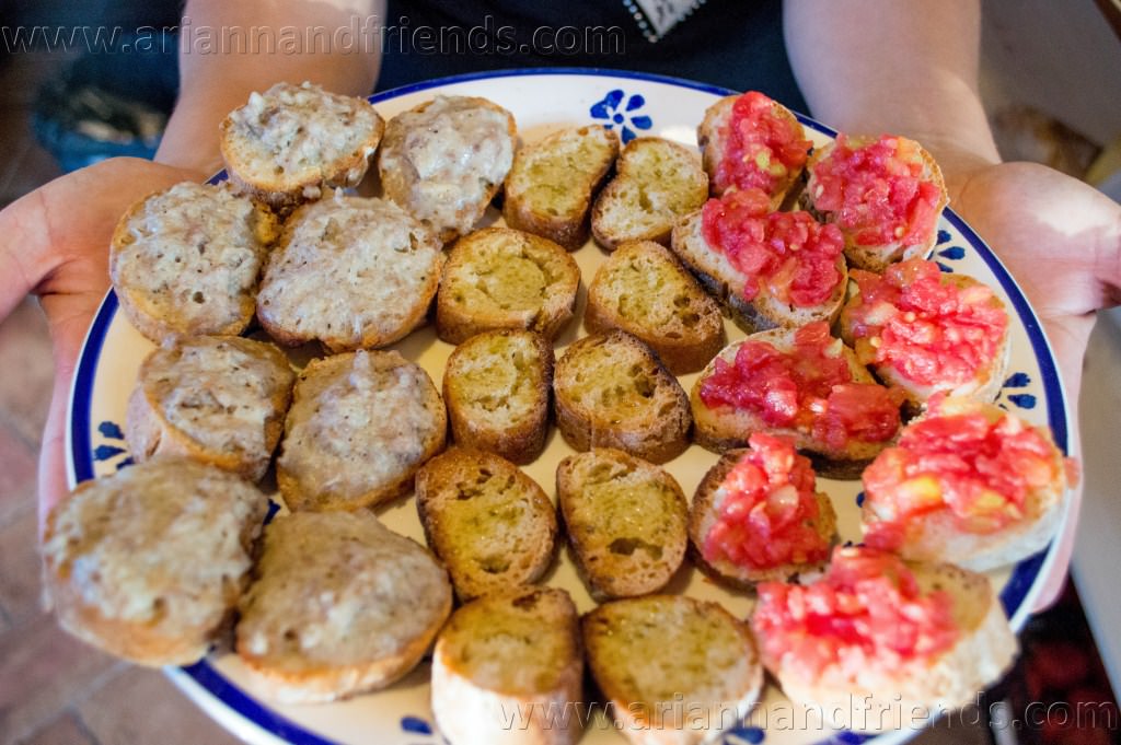 Crostini toscani