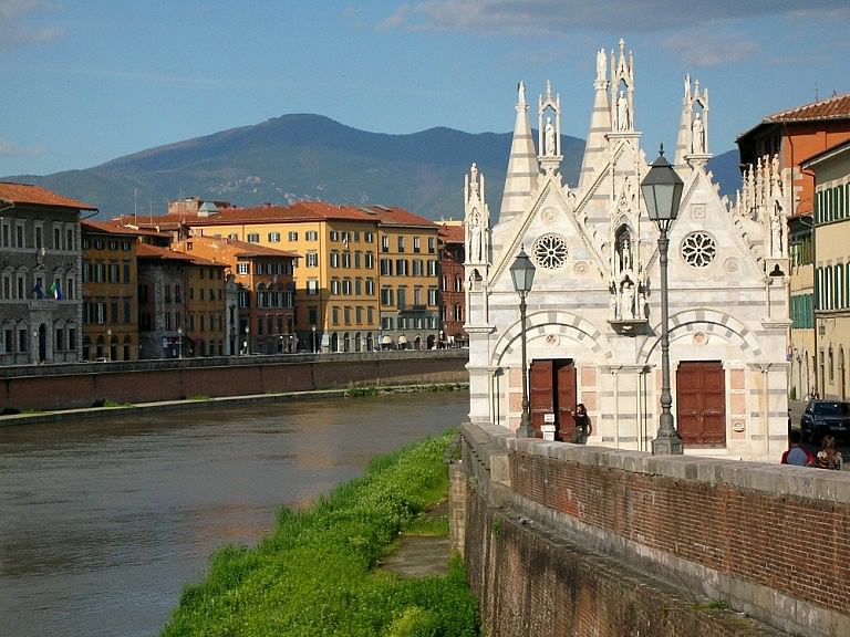 Chiesa della Spina in Pisa