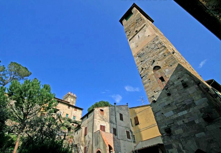 Medieval high towers in Vicopisano