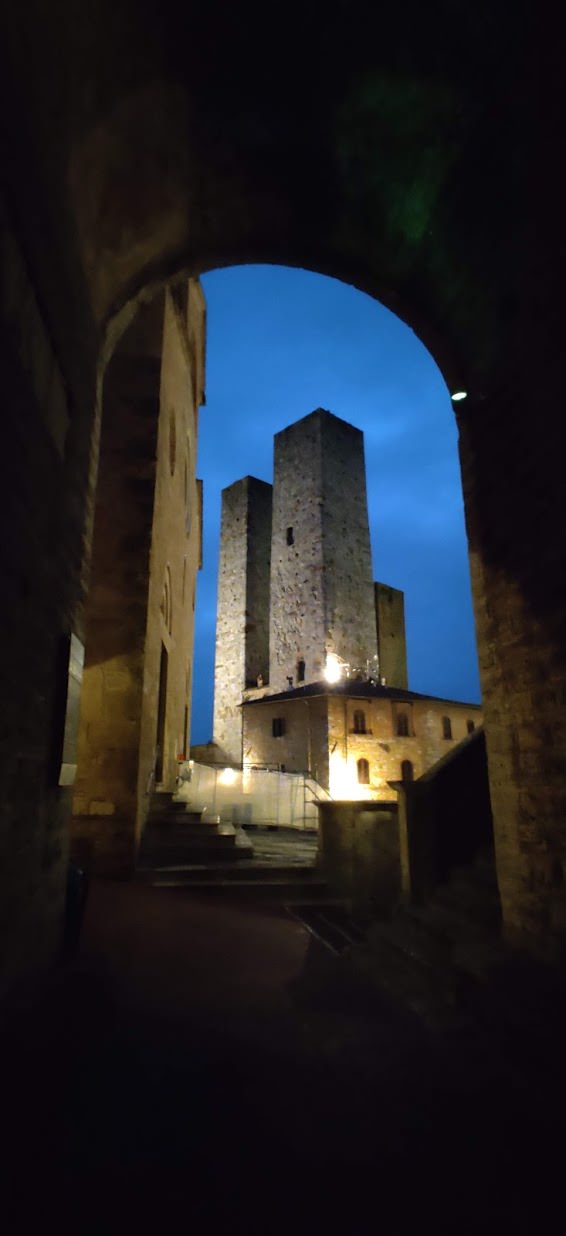 The amazing skyline of San Gimignano