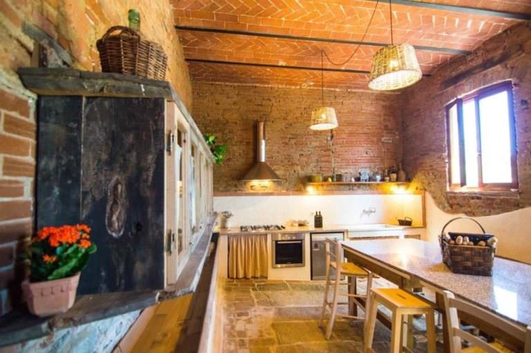 A former stable as a cooking venue