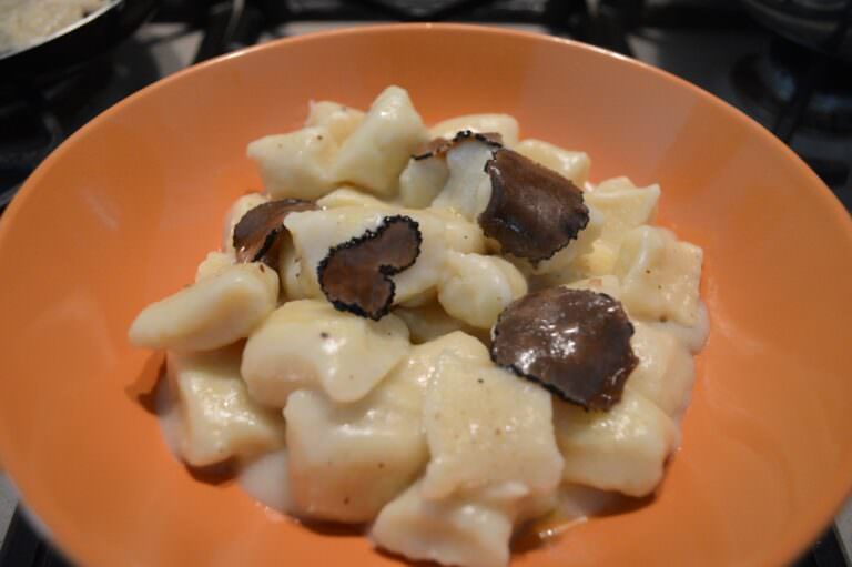 Truffle and cheese sauce.