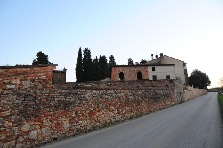 The wall around Casanova