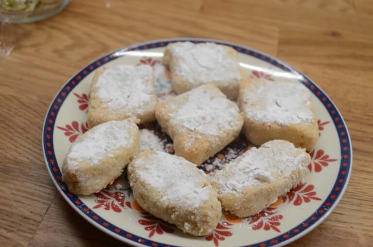 Ricciarelli buiscuits