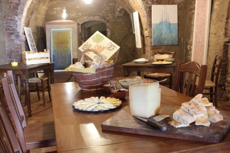 Microwineries tour in the Terricciola district