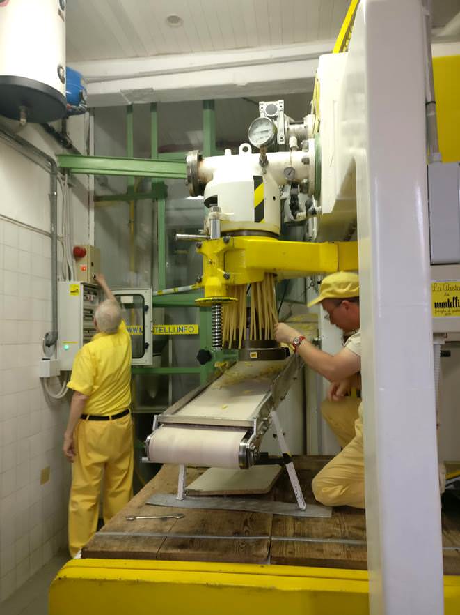 Arianna & Friends organizes authentic tour in valdera area