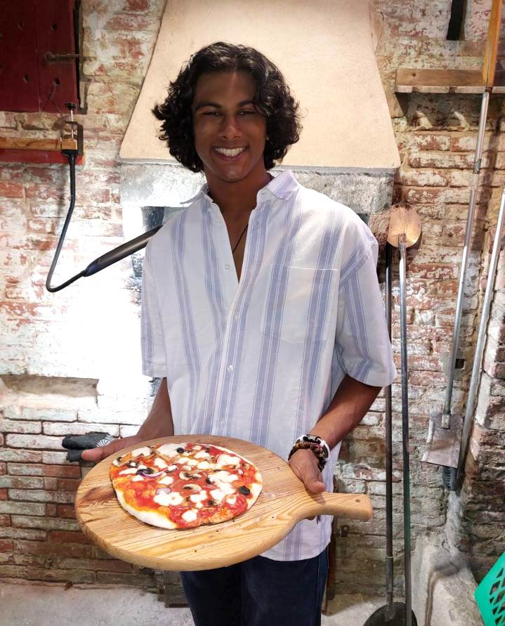 Pizza class at Rita's farm