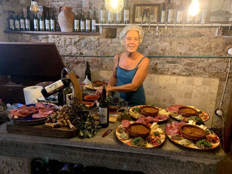 Micro-wineries tour in Terricciola