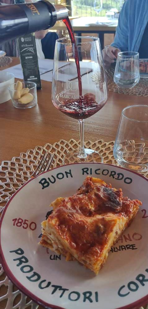 Winery tour to Volterra with lunch