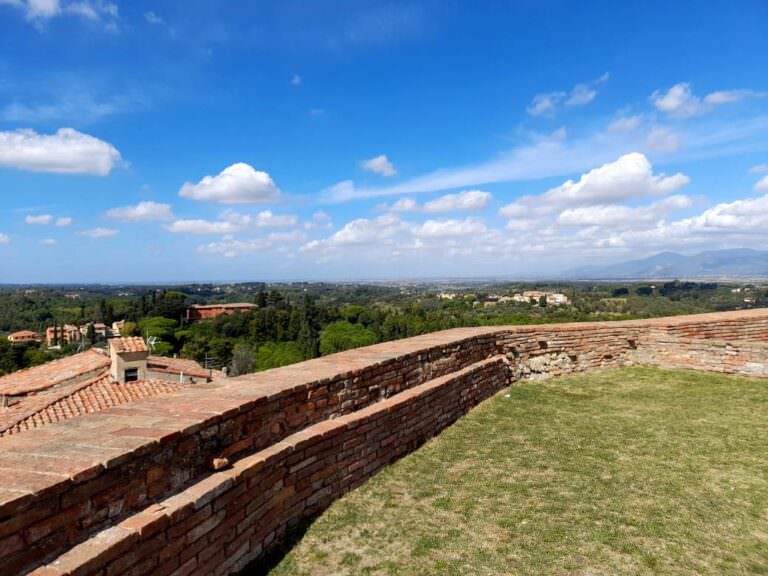 The view from the castle of lari