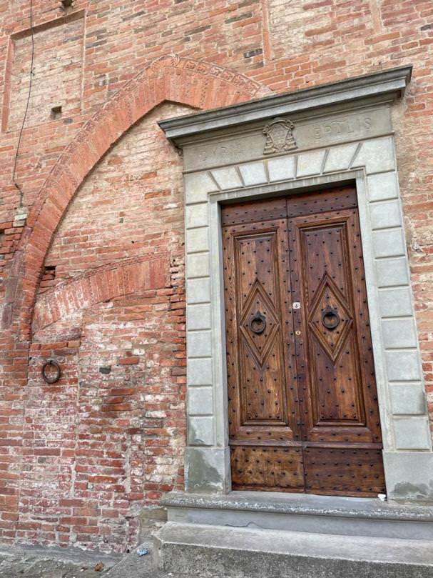 Guide visit to San Miniato with Arianna & Friends