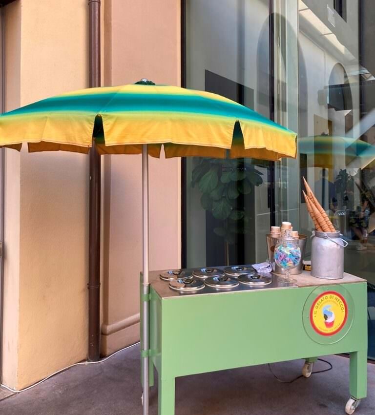 Guided visit to Peccioli with gelato tasting