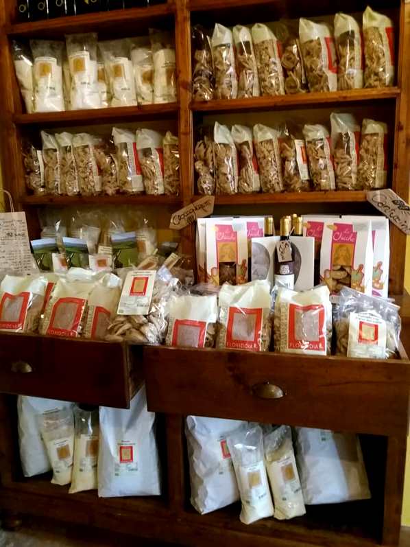 Flour and pasta ahop