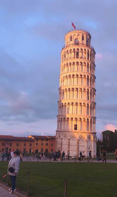 Guided tours with Arianna & Friends