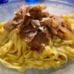 Fresh tagliolini with truffle sauce and marzuolo truffle