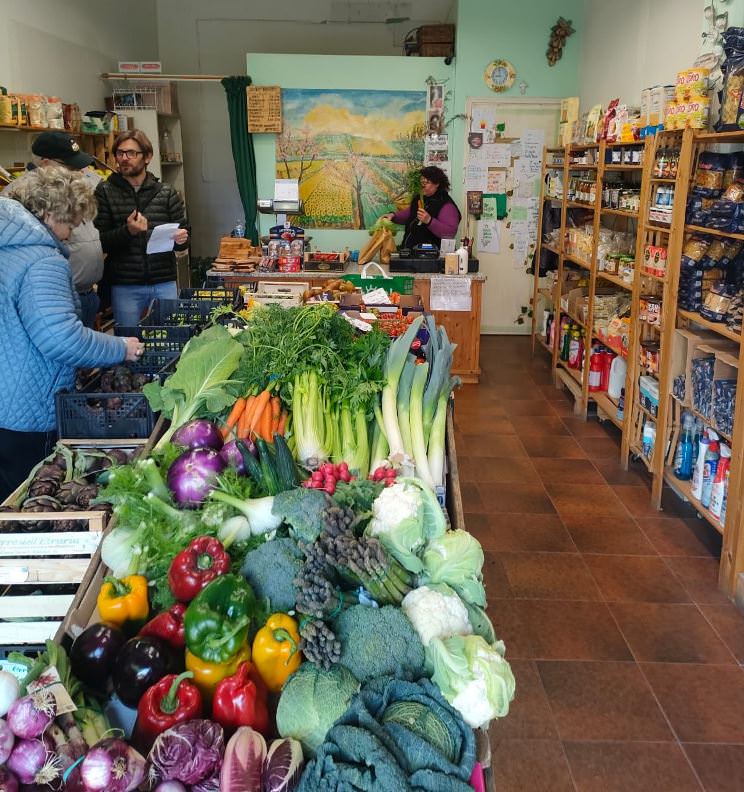 Fresh vegetables at a local shop near Peccioli