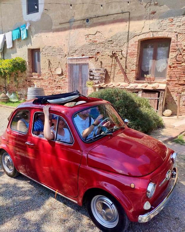 Pasta making class at Rita's farm with Fiat 500