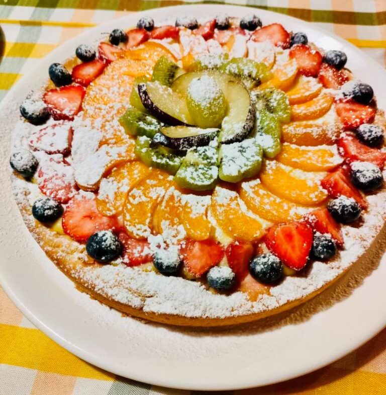 fruits cake Tuscan art