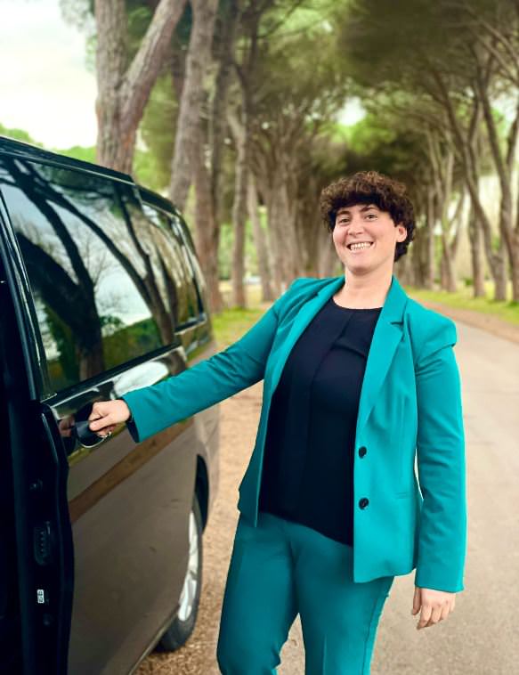 Tuscan driver in Pisa