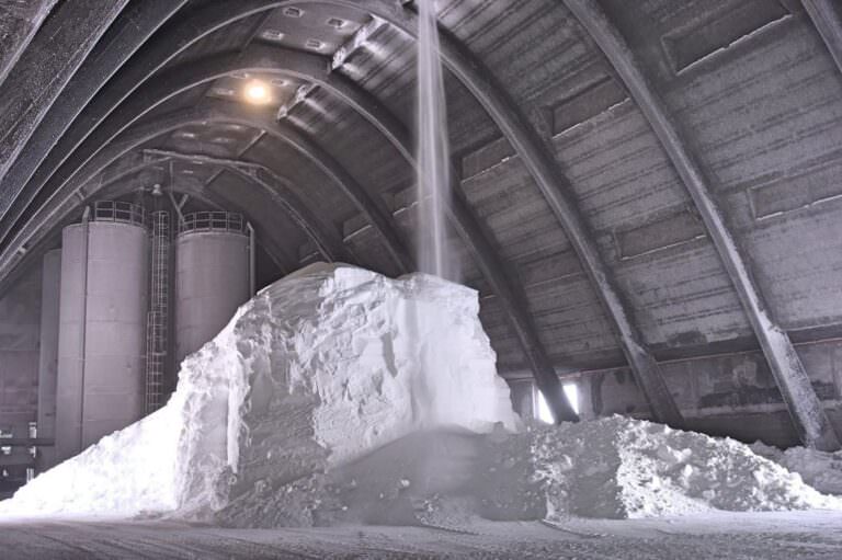 Arianna & Friends arranges private visits to the salt mines of Saline di Volterra