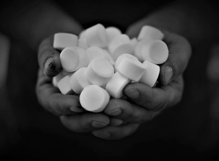 Volterra salt capsules