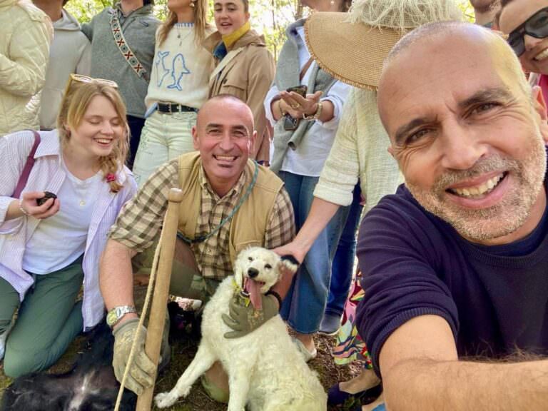 Picture post truffle hunting