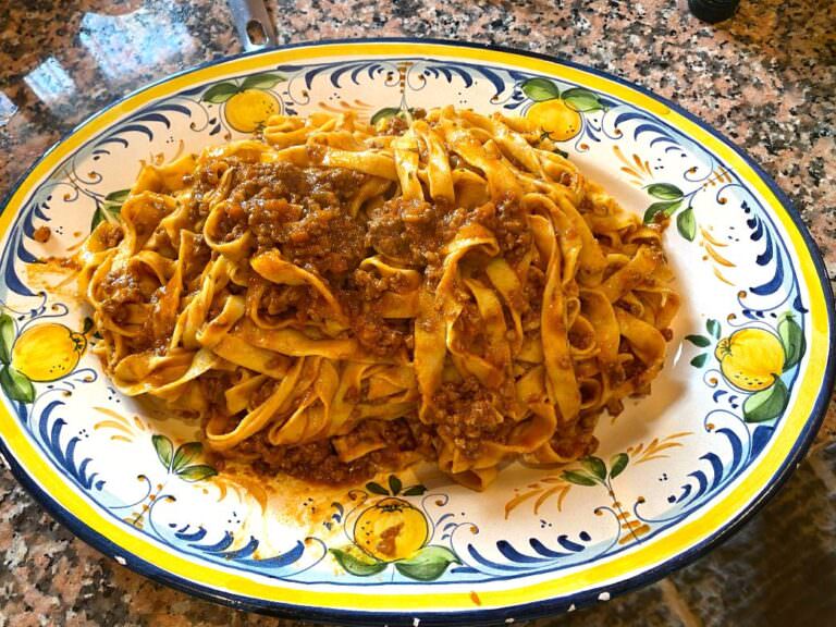 Hand-made pasta with ragù toscano