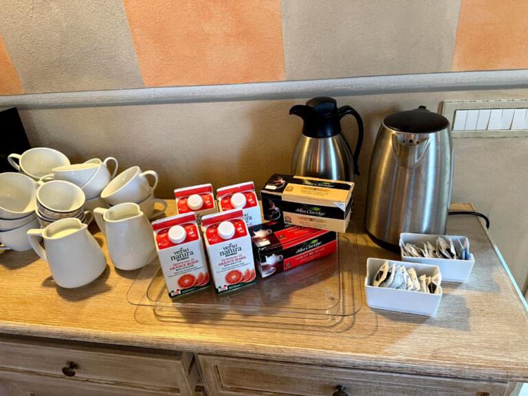 Breakfast service arranged by Arianna & Friends at your accommodation