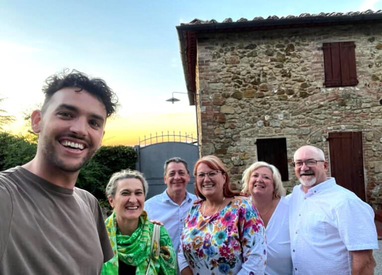 Cooking class experience at your Tuscan villa