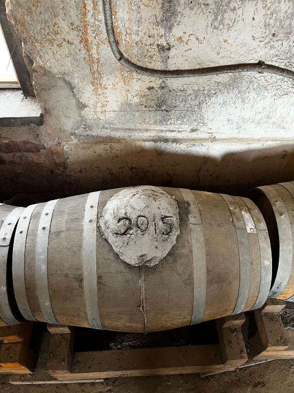 The caratelli, chestnut barriques for vinsanto ageing